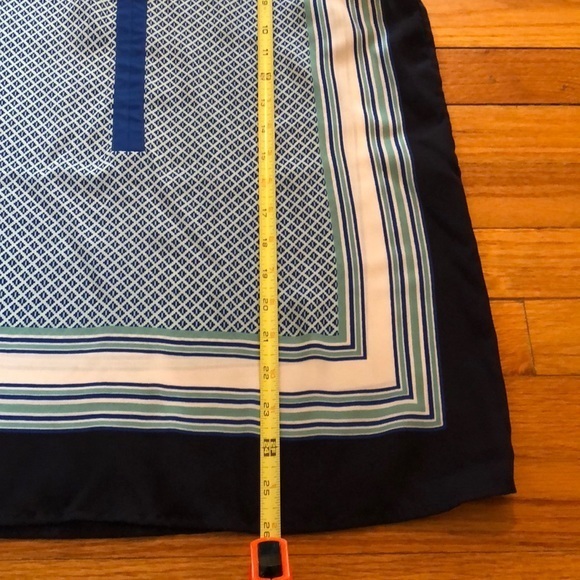 Ann Taylor Loft Printed Polyester Top Size Small‎ - Picture 5 of 7